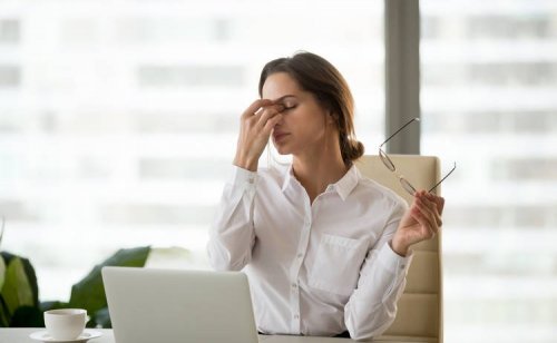 Быстрая утомляемость - один из основных симптомов анемии