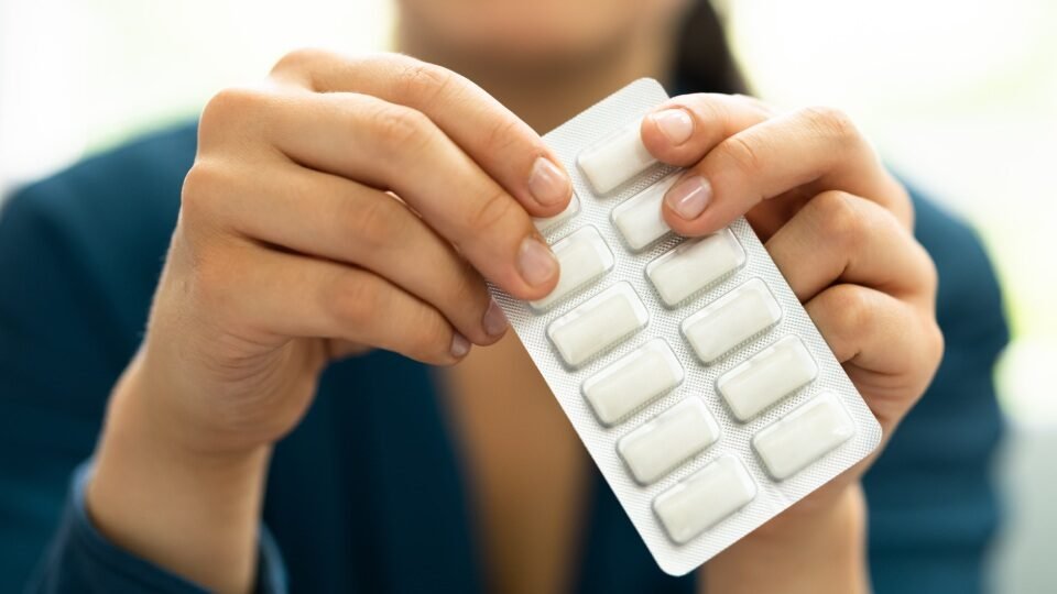 Врачи предупреждают: уберите из аптечки эти устаревшие препараты