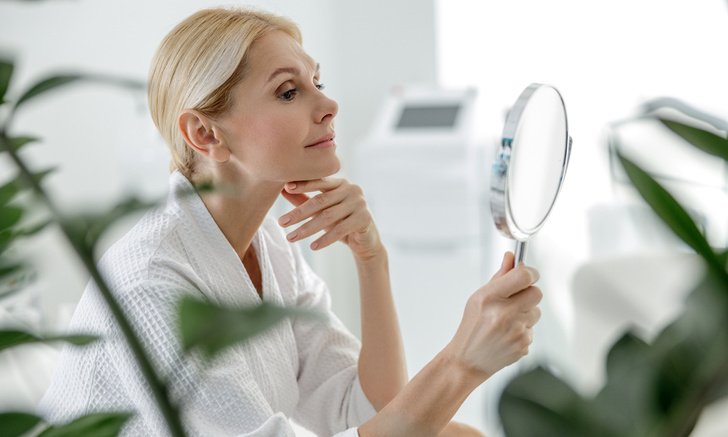 Человек резко стареет дважды: в 44 и 60 лет