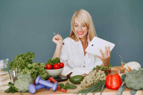 Катя Янг о продуктах, которые помогают бороться со старением