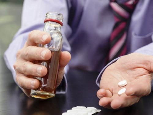 Таблетка, которая снижает тягу к алкоголю