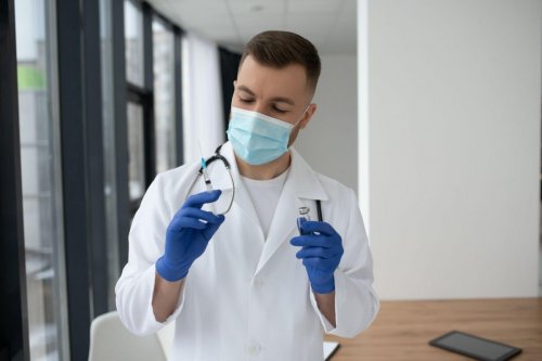 Первая отечественная вакцина от пневмококка может получить регистрацию в 2026 году
